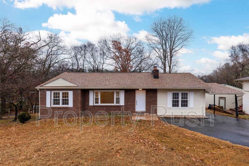 810 Caldonia St, Rossville, GA 30741 House Rental in Rossville, GA