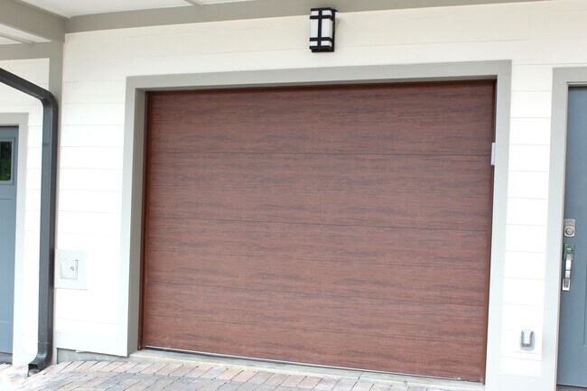 Foto del edificio - 524 Dr Db Todd Jr Blvd