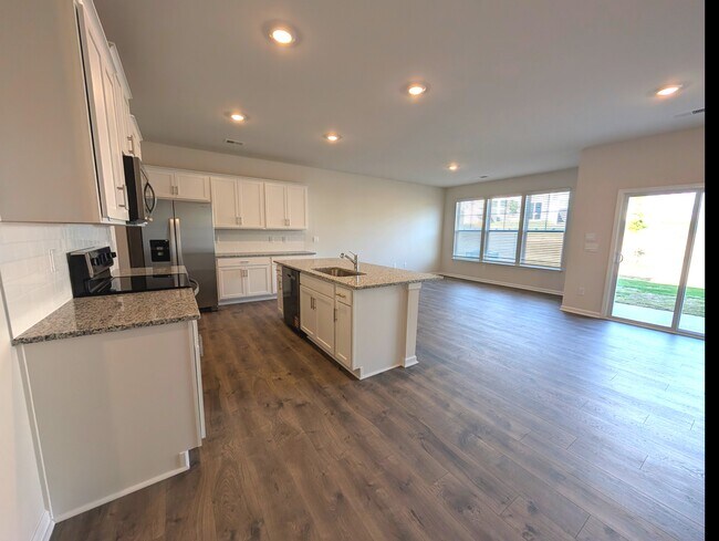 Foto del edificio - 1664 Hallview Ct