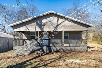 Building Photo - 32 1st Ave SE