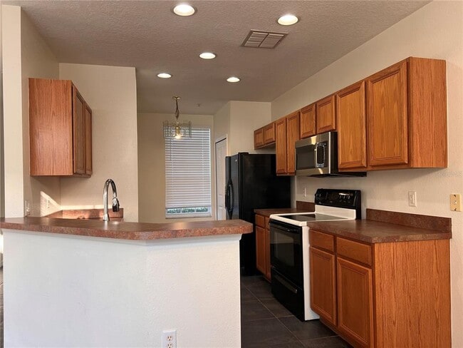 Building Photo - 6282 Westcott Cove Blvd