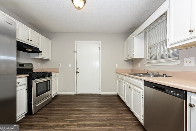 Foto del edificio - 236 Brandon Ridge Cir