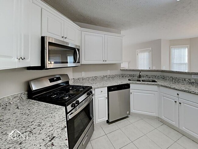 Foto del edificio - 362 Anita Dr