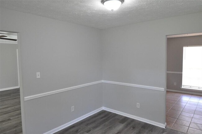 Foto del edificio - 164 Camellia Ct