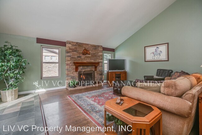 Building Photo - 3 br, 2 bath House - 127 Wormwood Street