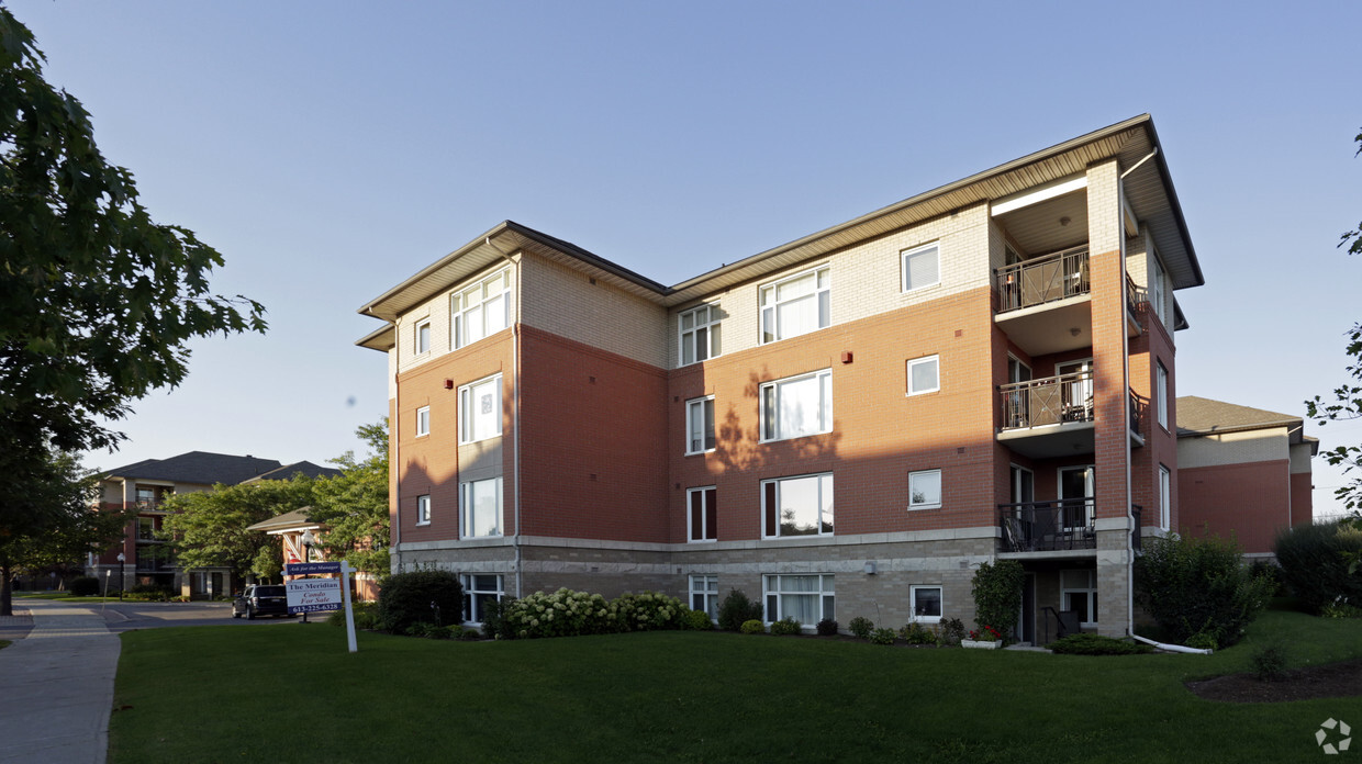 Building Photo - The Meridian at Centrepointe