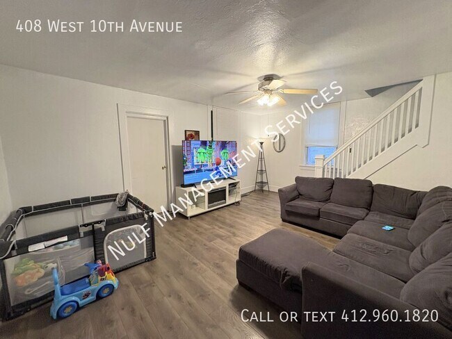Foto del edificio - 408 W 10th Ave