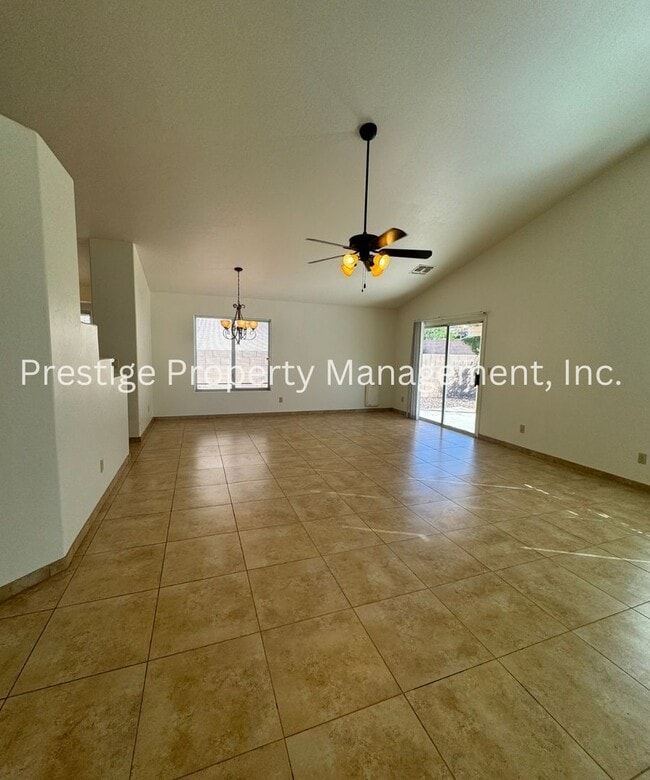 Building Photo - Check out this Remarkable 4bd/2ba  Eastside Home!!