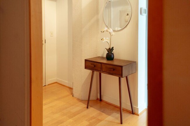 Foto del edificio - 234 Holliday St