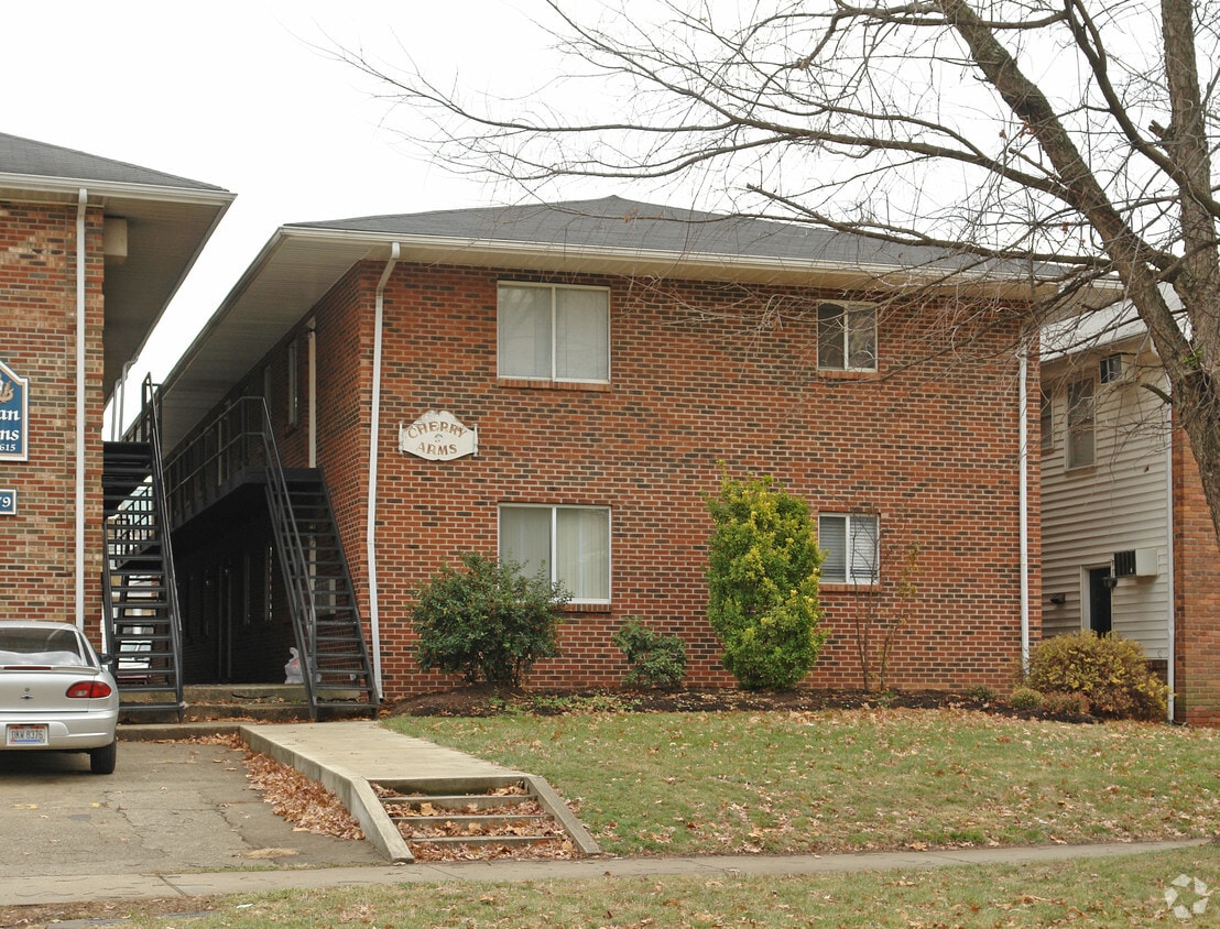 Cherry Arms Apartments in Huntington, WV