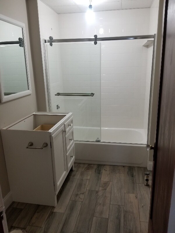 Building Photo - 352 Chandler St