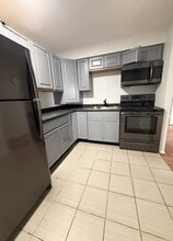 Building Photo - 2969 Four Towers Dr