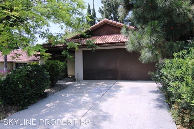 4 Br 2 Bath House 2662 Foxborough Pl House For Rent In