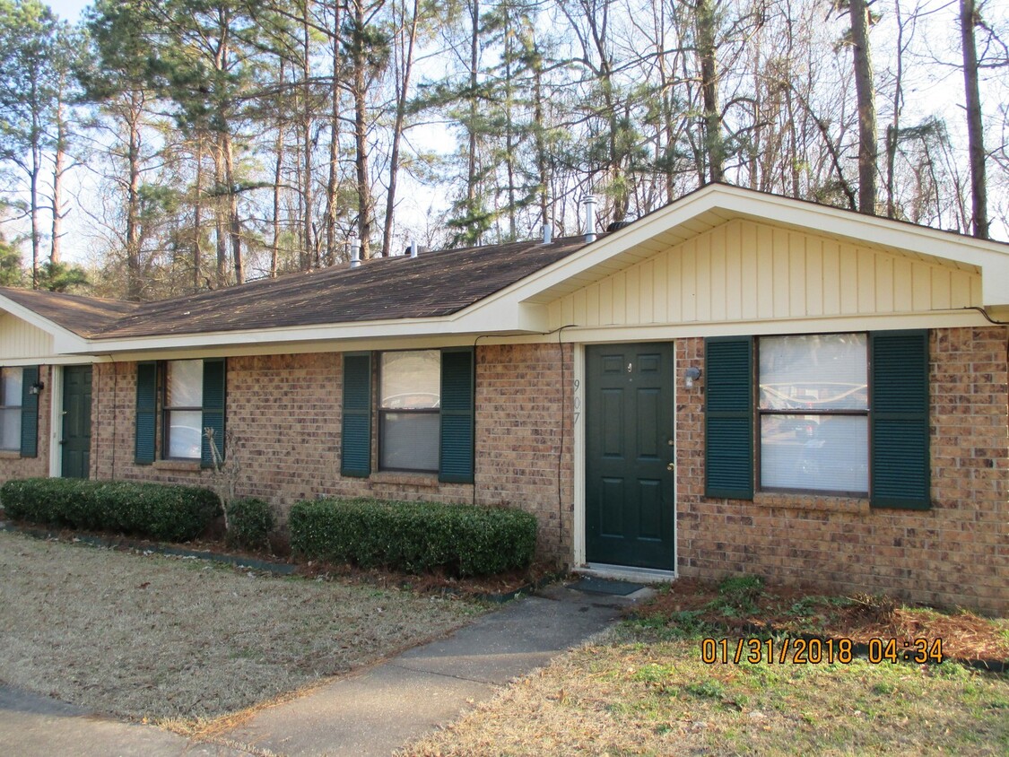 Foto principal - Duplex on Fisher Lane