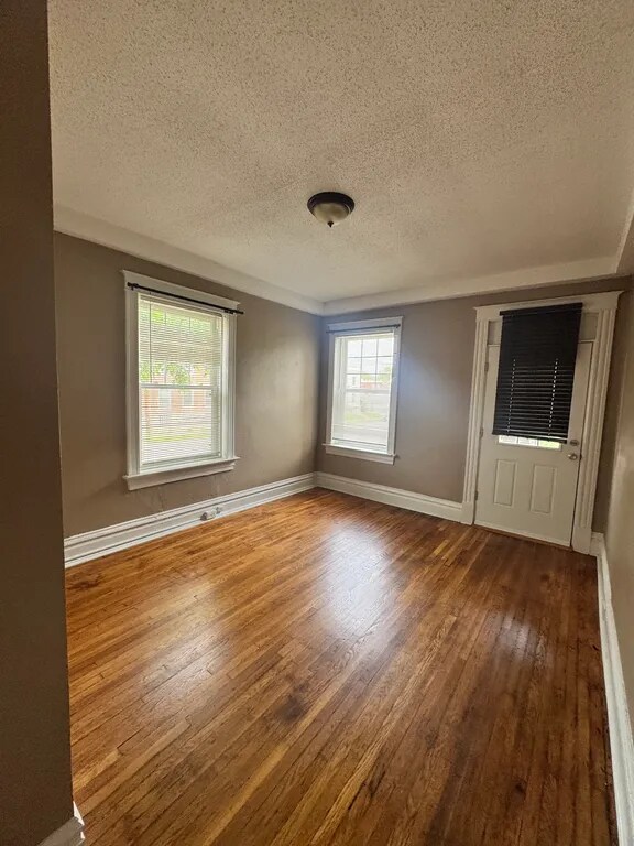 Foto del edificio - 3890 Juniata St