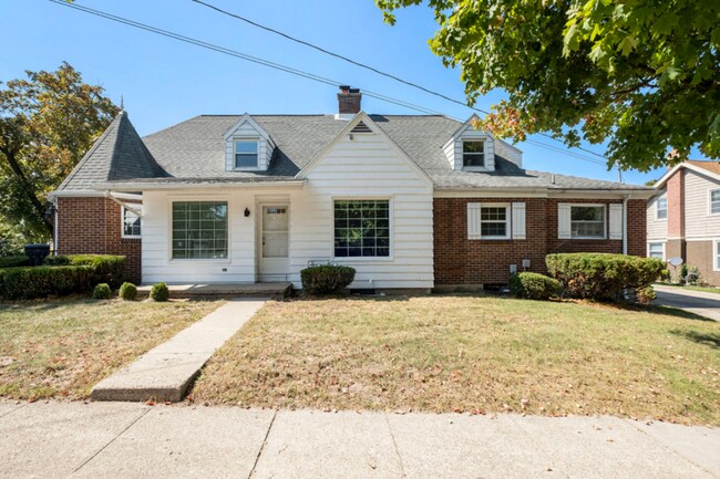 Foto del edificio - 191 E Division St NE