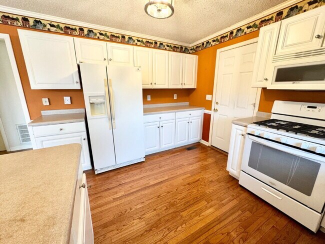 Foto del edificio - 3 bedroom home in Westminster