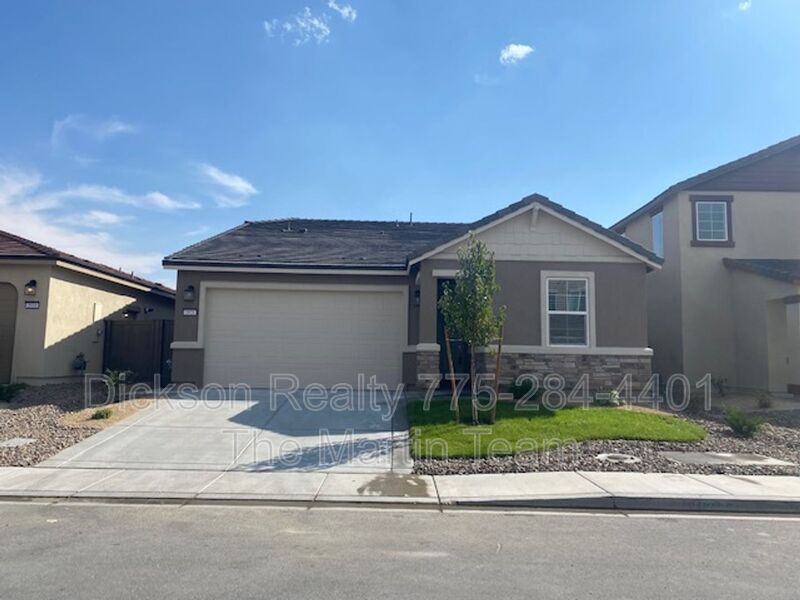 Primary Photo - 2021 Maradona Dr