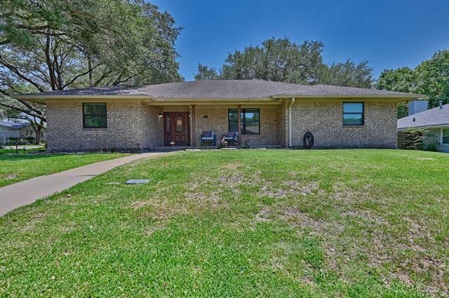 Building Photo - 1600 Pecan St