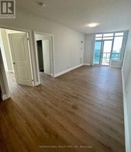 Building Photo - 7171 Yonge St