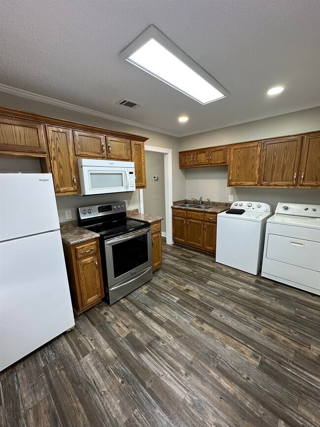 Foto del edificio - 4925 Easley St