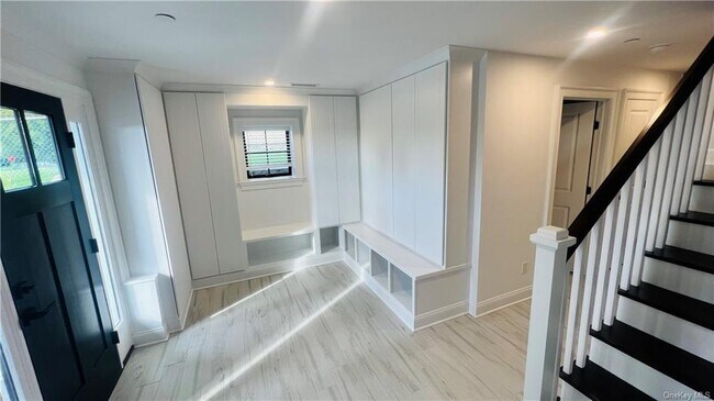 Foto del edificio - 130 Park Ave