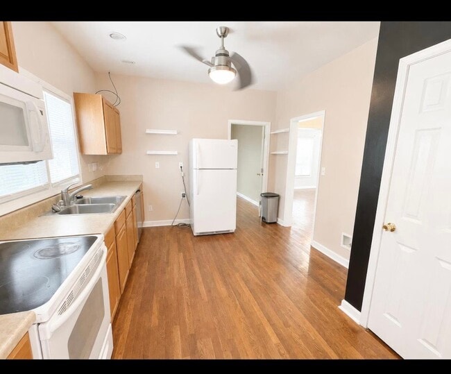Foto del edificio - 1043 Crescent Ave