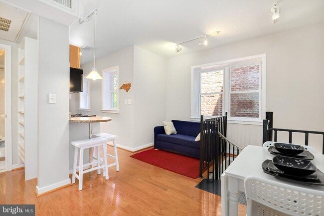 Building Photo - 3534 10th St NW