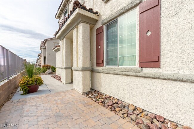 Foto del edificio - 4180 Swept Plains St