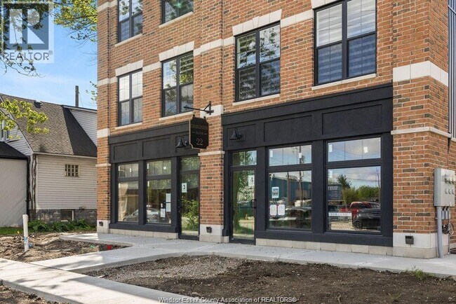 Building Photo - 22 Gordon Ave