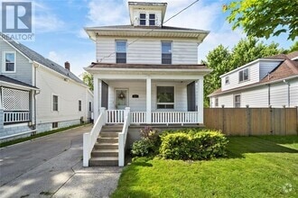 Building Photo - 361 Devine St
