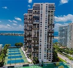 Building Photo - 2333 Brickell Ave