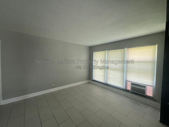 Foto del edificio - 4819 State St