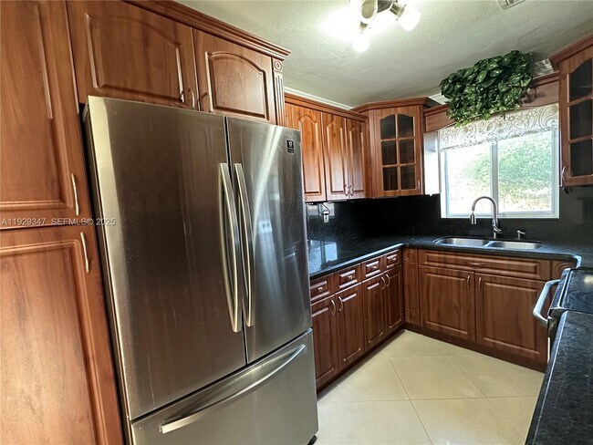 Foto del edificio - 1718 N 27th Ave