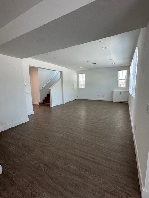 Foto del edificio - 2657 Amora Cir