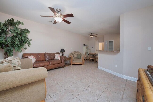 Building Photo - 1903 Cottage Grove Lane Unit 2 Niceville, ...