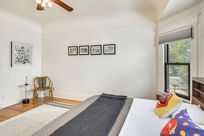 Foto del edificio - 520 S Almaden Ave