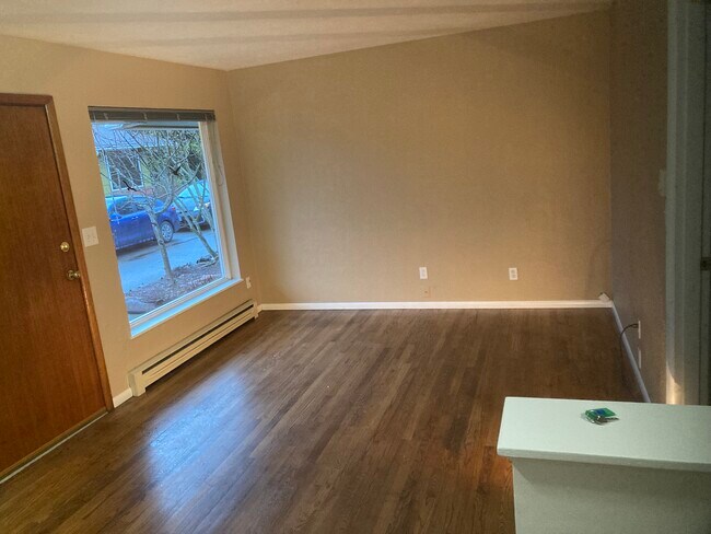 Living Room - 5320 SE Schiller Street