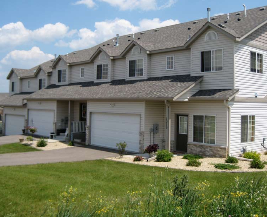 Foto principal - Pineview Townhomes