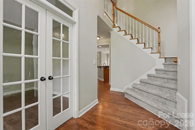 Building Photo - 11526 Sir Francis Drake Dr