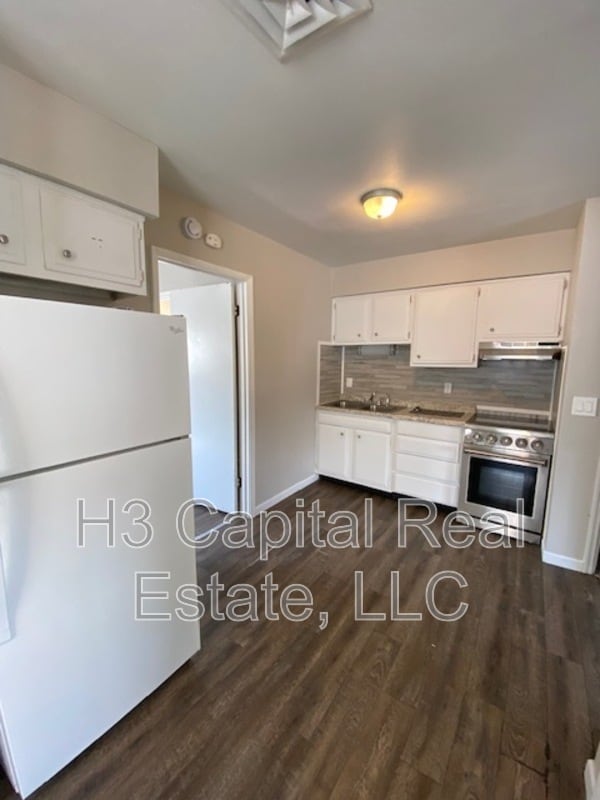 Building Photo - 417 Joseph Dr