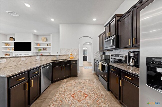 Foto del edificio - 810 Marlow Cove