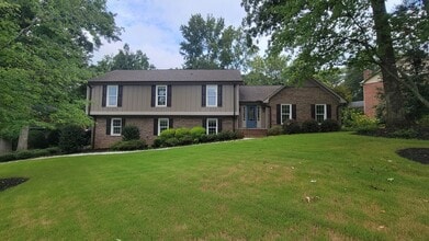 Building Photo - 120 Cherrywood Trail