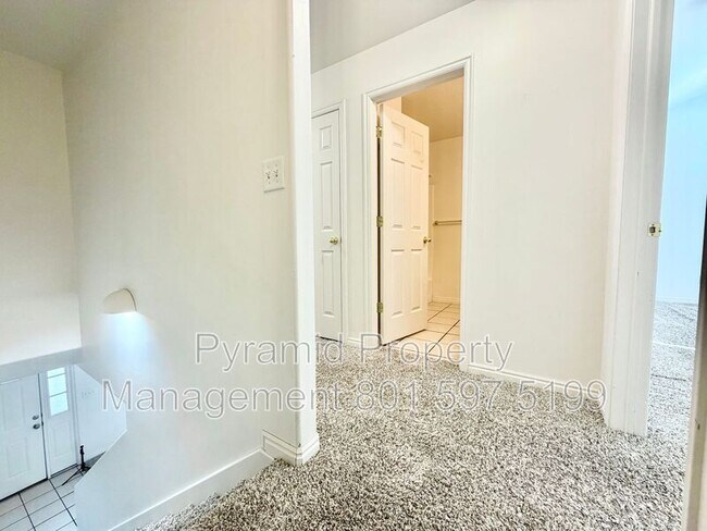 Foto del edificio - 1336 S 1400 E