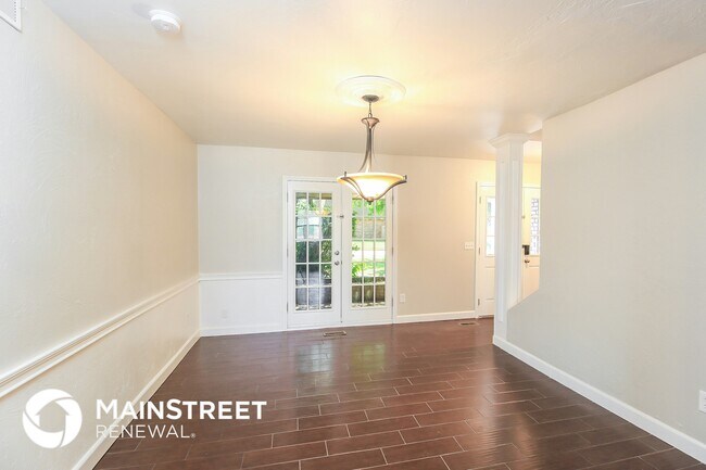 Foto del edificio - 6400 N Libby Ave