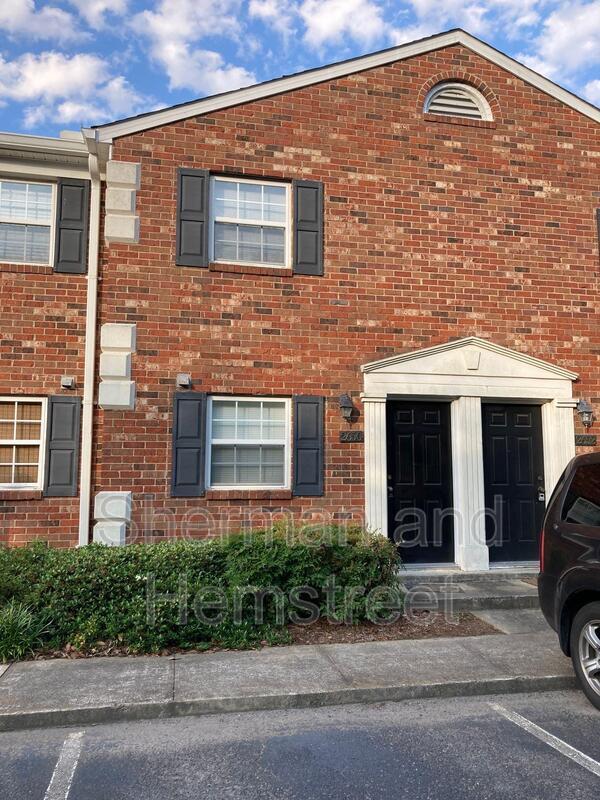 Primary Photo - 2650 Coventry Dr