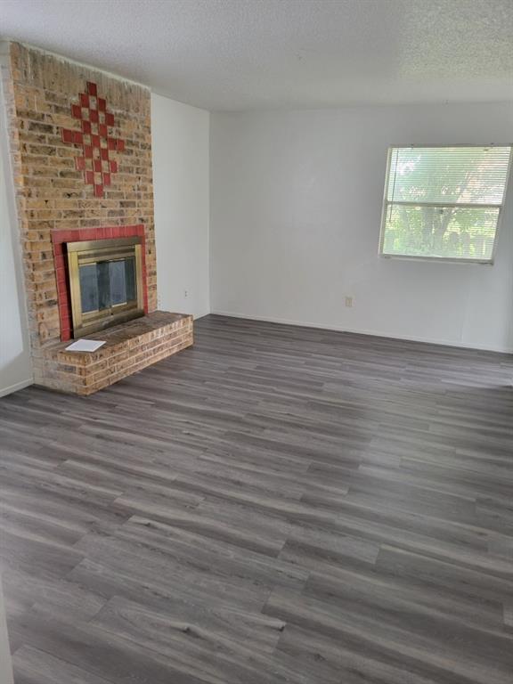 Foto del edificio - 8404 Riverstone Dr