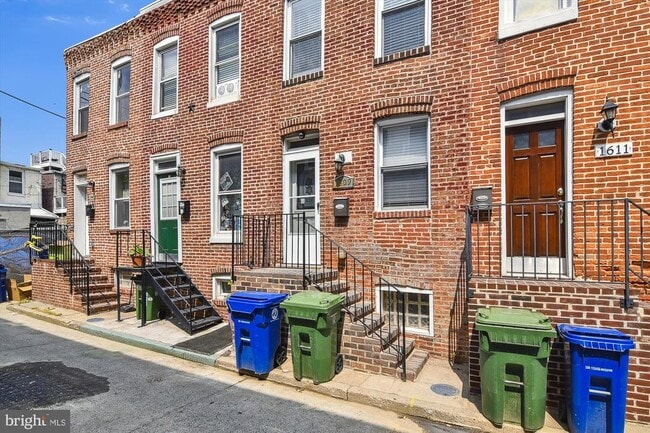 Building Photo - 1609 Olive St