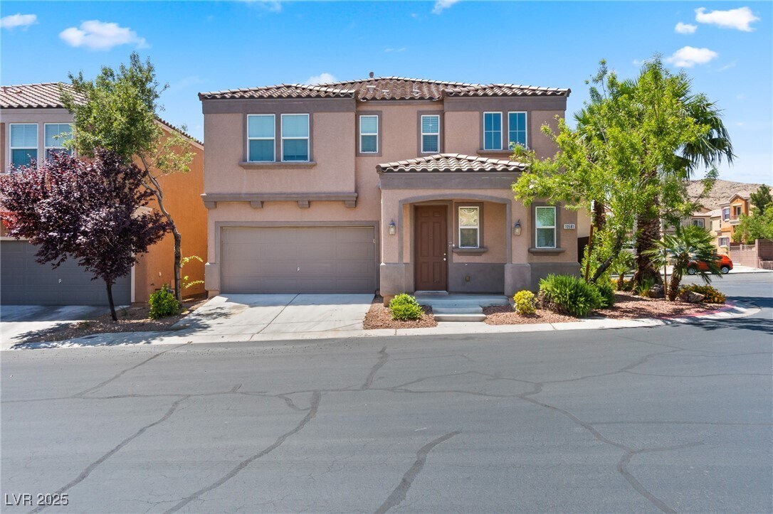 Foto principal - 10581 Hamdem Ave