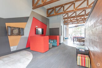 Interior Photo - MAA Charlotte Ave